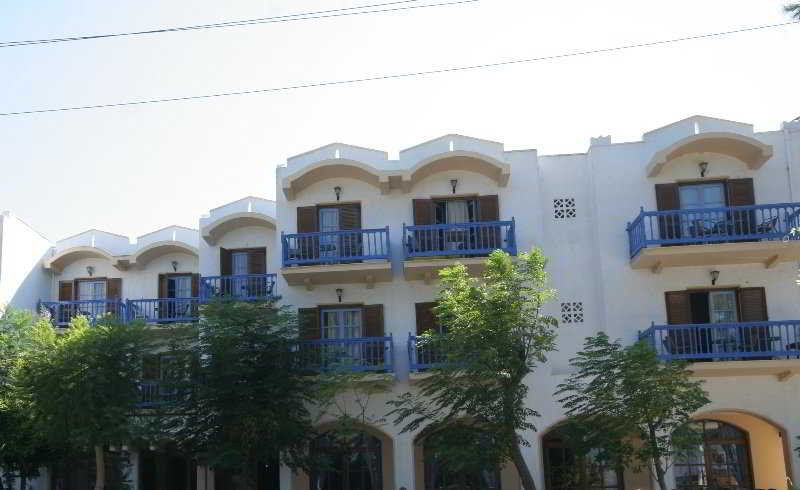 Theodorou Beach Hotel Apartments Psalidi  Exterior photo